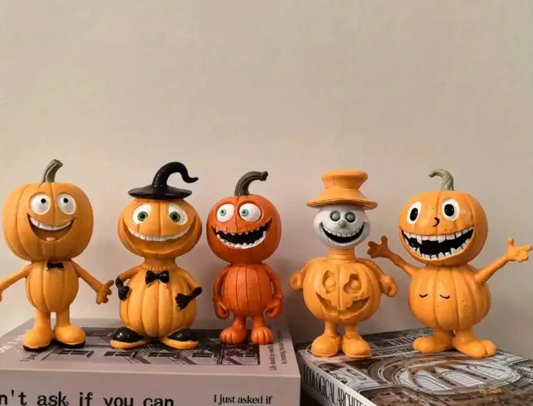 Festive Halloween Desk Pumpkin Decorations: Resin Crafted Home & Office Decor, Suitable for Halloween, Thanksgiving, And Fall Seasons