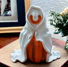 Rustic Resin Pumpkin Ghost Sculpture, Palm-Sized Funny Home Decor, Country Style Living Room Ornament for Christmas, Halloween, Thanksgiving, New Year, Graduation, Winter Festivities - No Electricity Needed