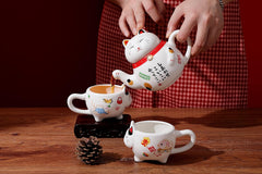 Japanese Lucky Cat Tea Set Ceramic Maneki Neko Teapot, 2 Teacups, Tea set, with Stainless Steel Infuser in Gift Box (Red Scarf)