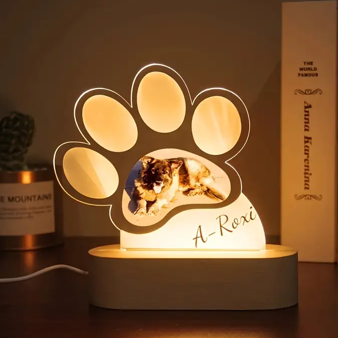 Customizable Dog Paw Night Lamp