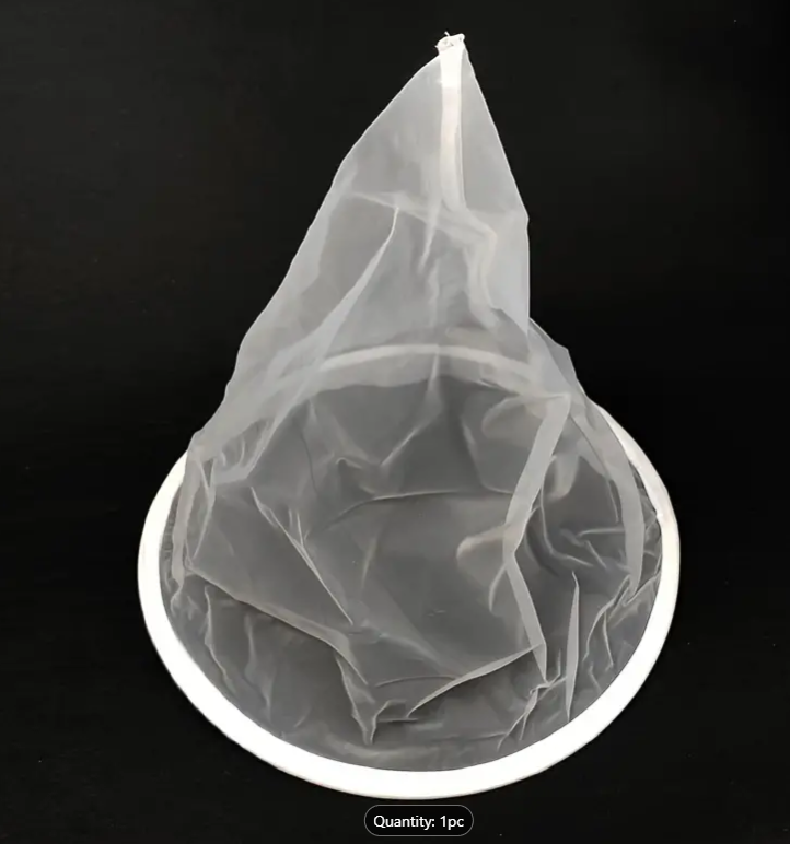 33cm/13in Beekeeping Funnel - Easy to Use, Durable Nylon Material, No Battery Required